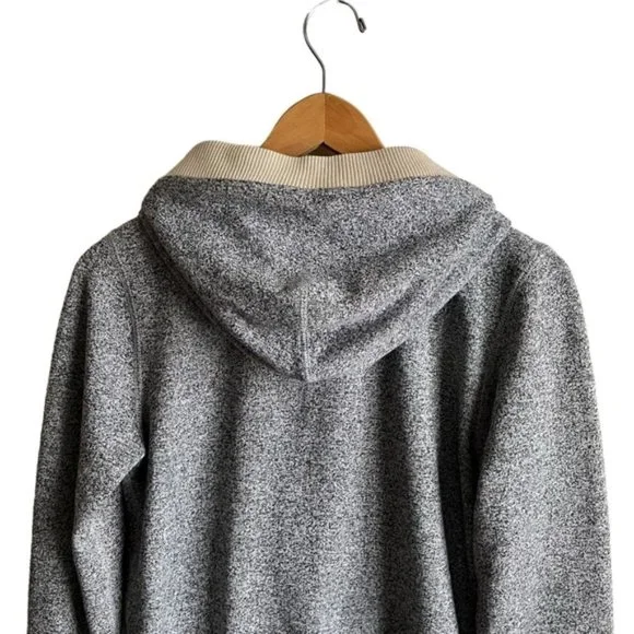 Roots Hoodie Size Small Gray Red Ivory Canada 1973 - Picture 7 of 9